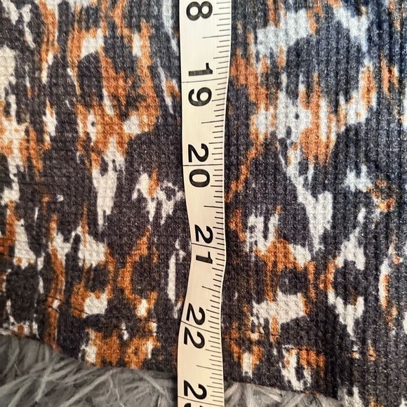 Anthropologie Pilcro Navy Brown Notched Waffle Thermal Top Size XL - Picture 5 of 7